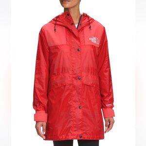 The North Face Women’s Outline Windfall Jacket